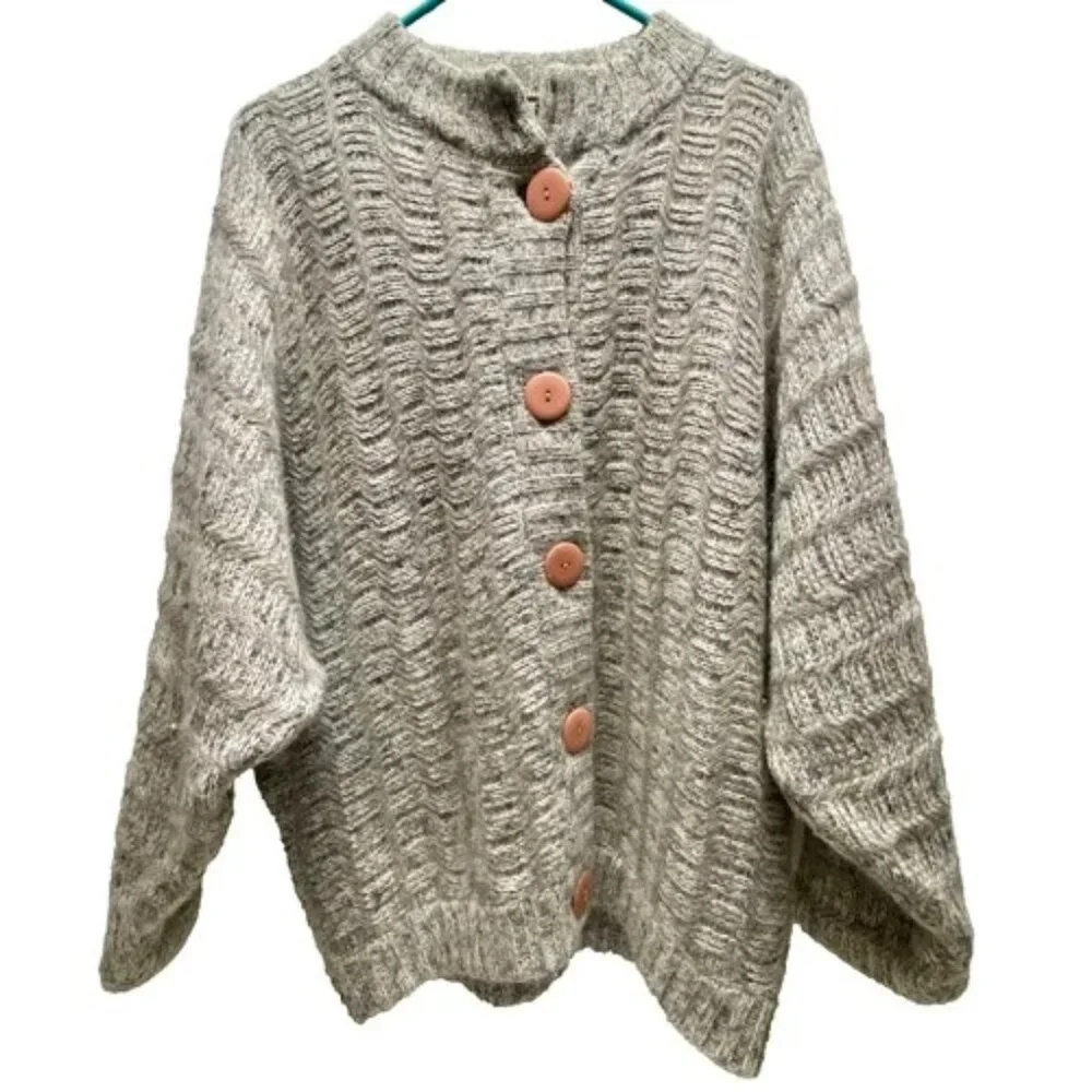 Vintage P.G.E. Mohair Wool Cardigan‎ Women's Medium Gray Ivory Chunky Knit NWOT